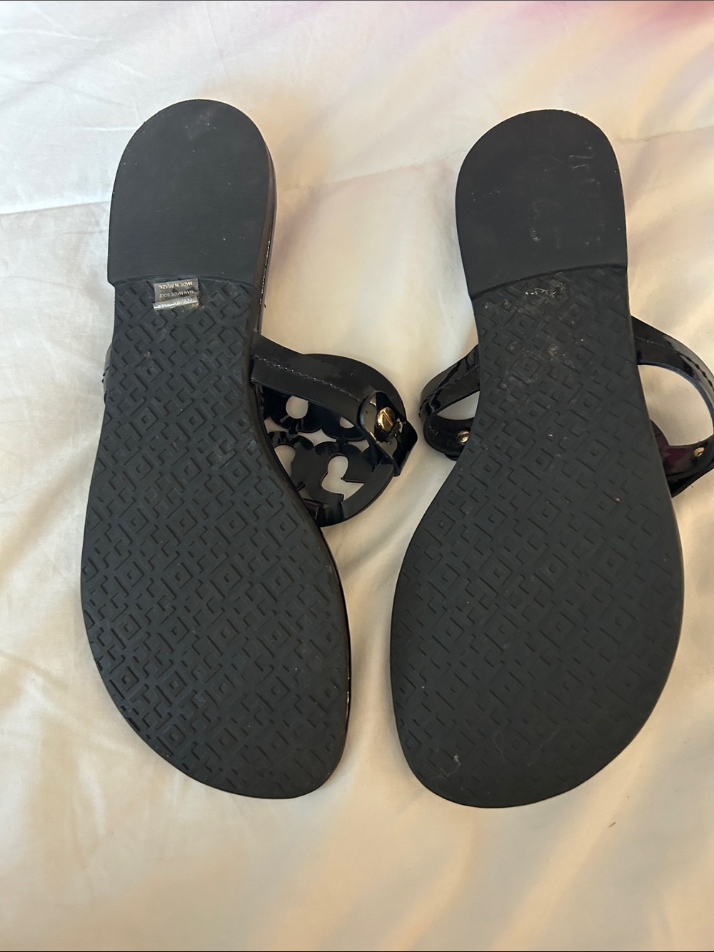 Tory Burch Black Miller Patent Leather Thong Sandals - Picture 3 of 6